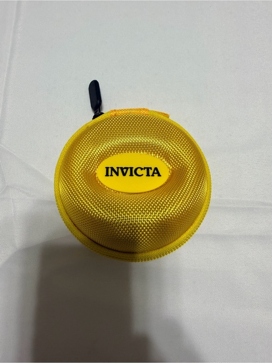 Invicta Other - Invicta Bright Yellow Round Zippered Travel Case